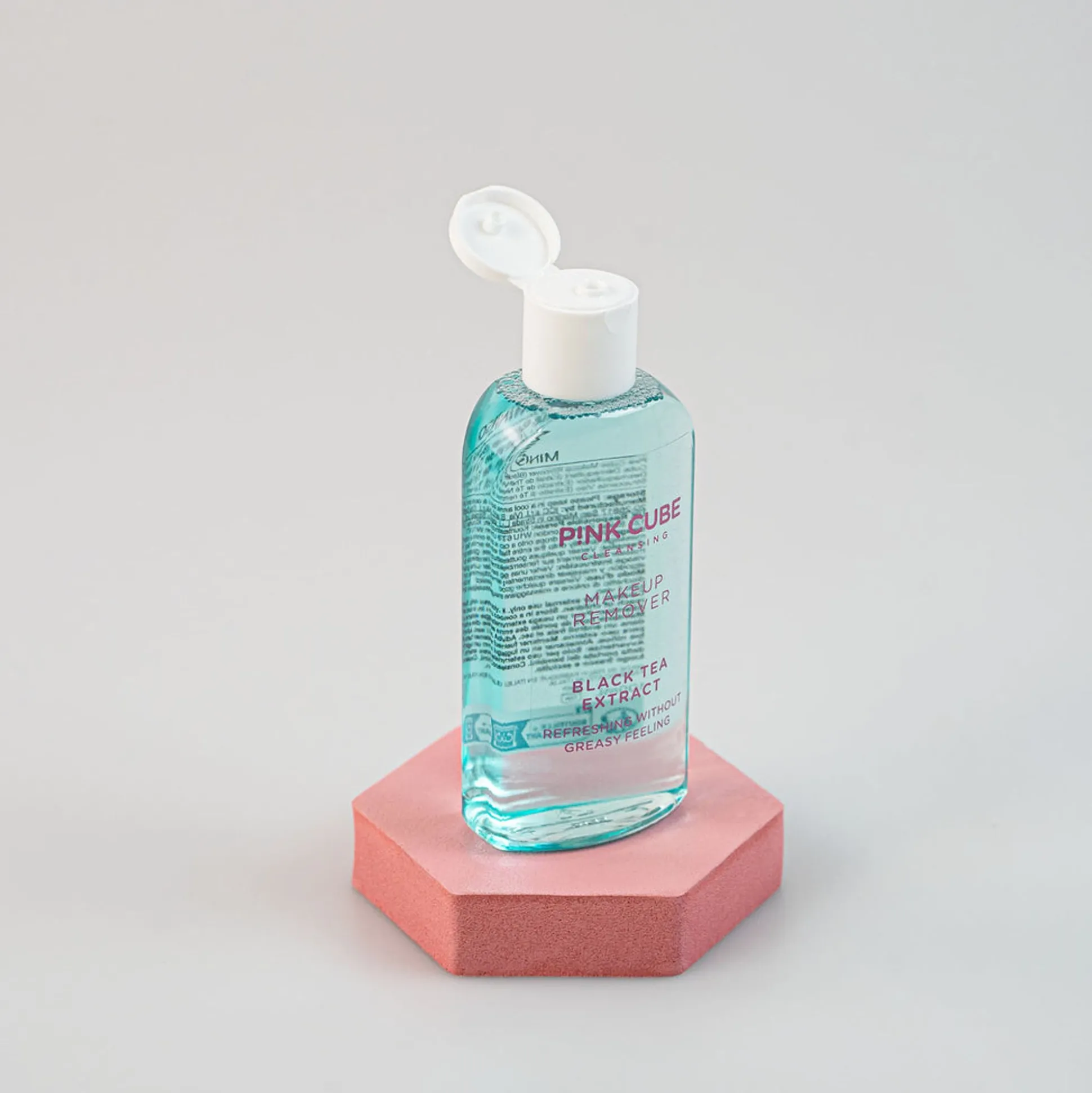 Make Up Remover - Pink Cube (Black Tea Extract)