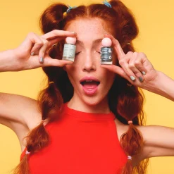 Nail Polish - Pink Cube (11 Icy Blue)